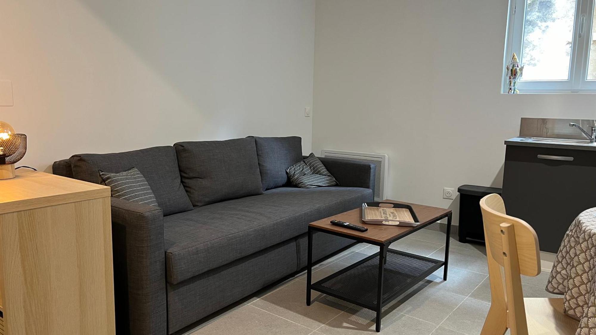 Fenix Appartement T2 40 M2 Cosy Rdc Plein Centre Ville Pierrelatte ภายนอก รูปภาพ